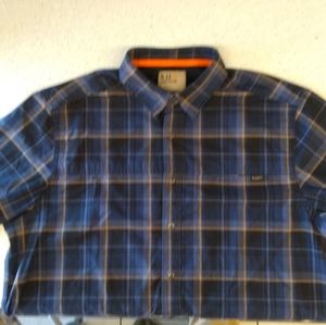 5.11 tactical defender series men's casual button down size medium NWOT